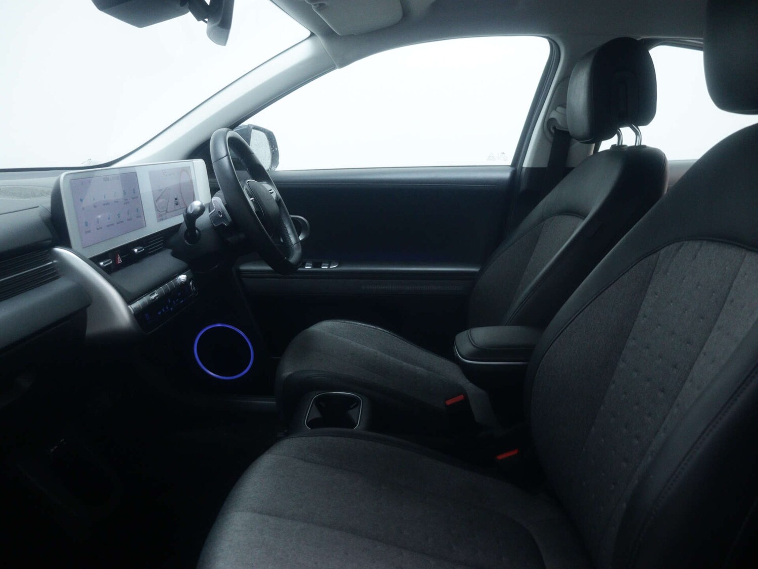 Used Hyundai IONIQ 5 2024 for sale - 77299400: Photo 43