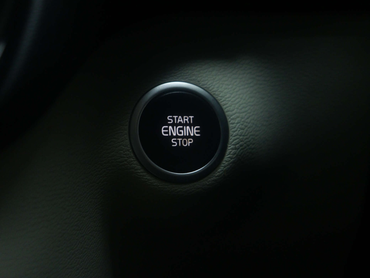 Used Volvo XC40 2020 for sale - 77262771: Photo 36