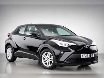 Used Toyota C-HR 2023 for sale - 79261345: Photo