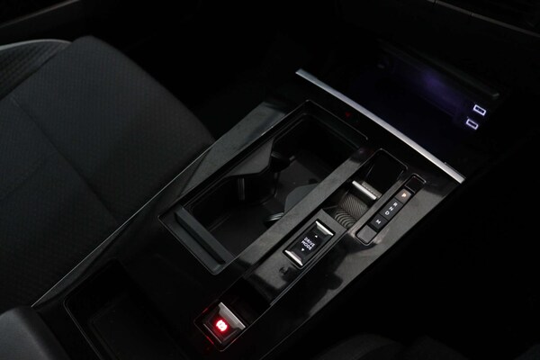 Used Vauxhall Astra 2023 for sale - 74459738: Photo 28