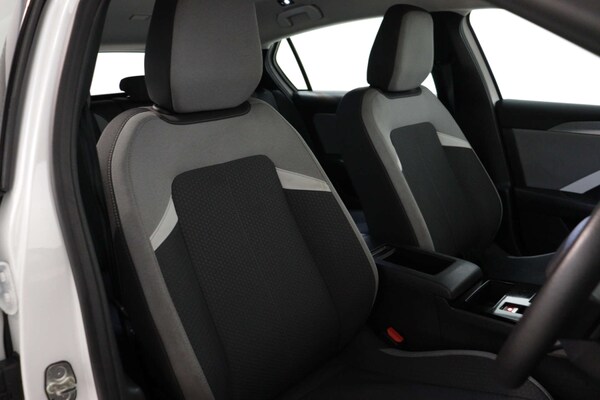 Used Vauxhall Astra 2023 for sale - 74459738: Photo 34
