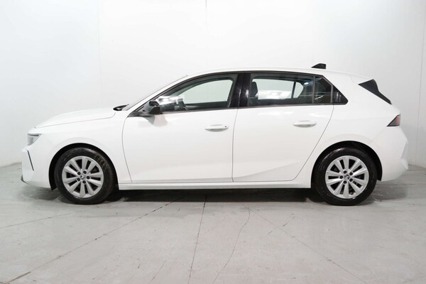 Used Vauxhall Astra 2023 for sale - 74459738: Photo 7