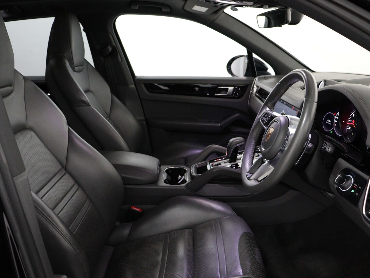 Used Porsche Cayenne 2018 for sale - 77581090: Photo 35