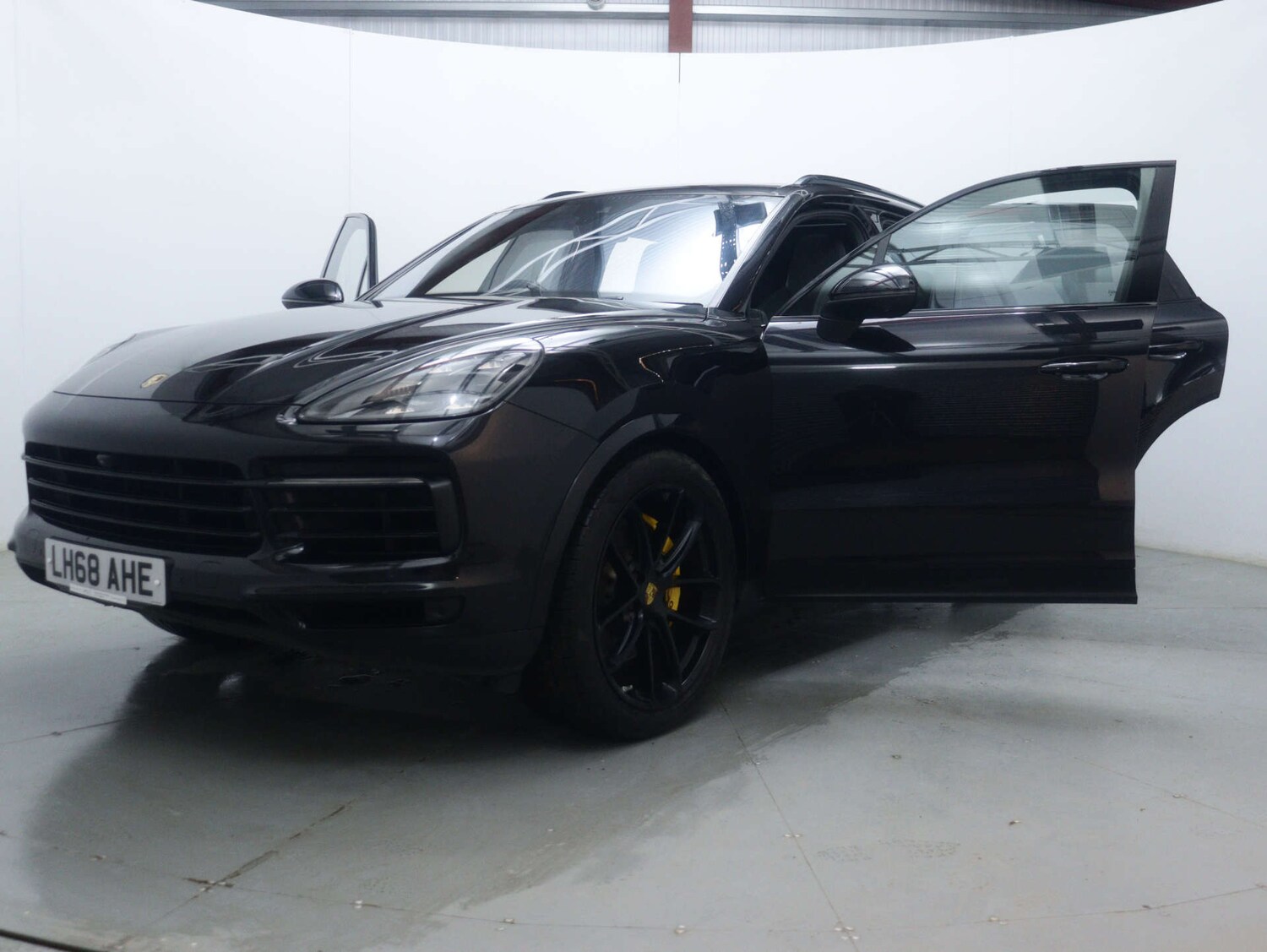 Used Porsche Cayenne 2018 for sale - 77581090: Photo 52