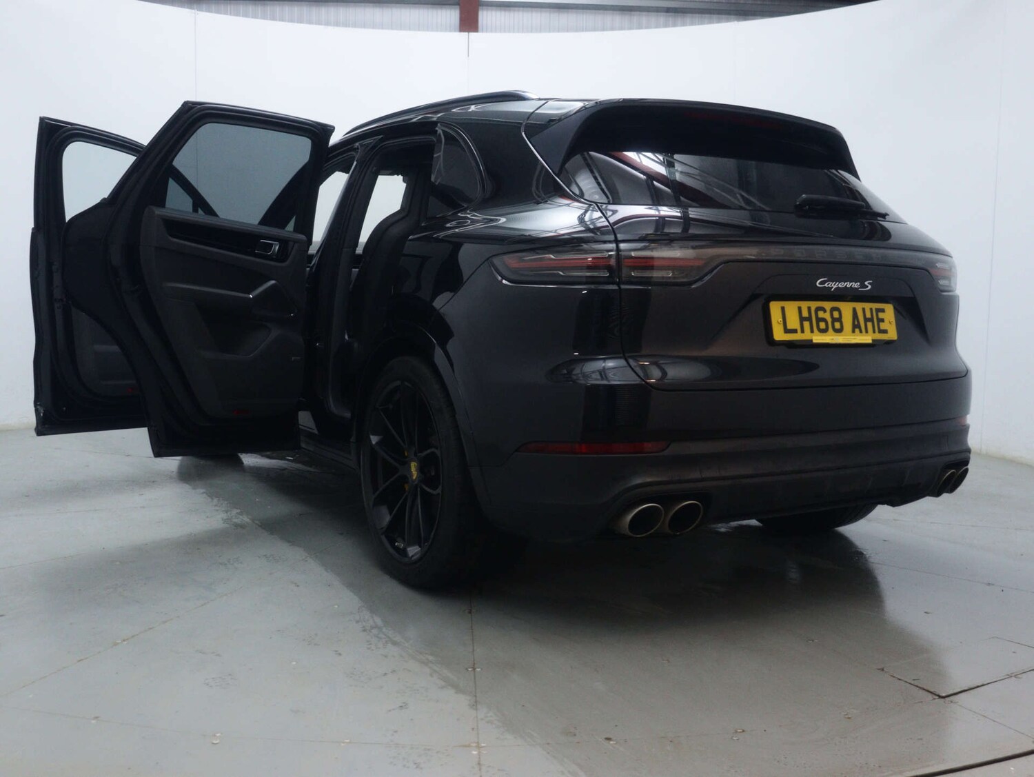 Used Porsche Cayenne 2018 for sale - 77581090: Photo 54