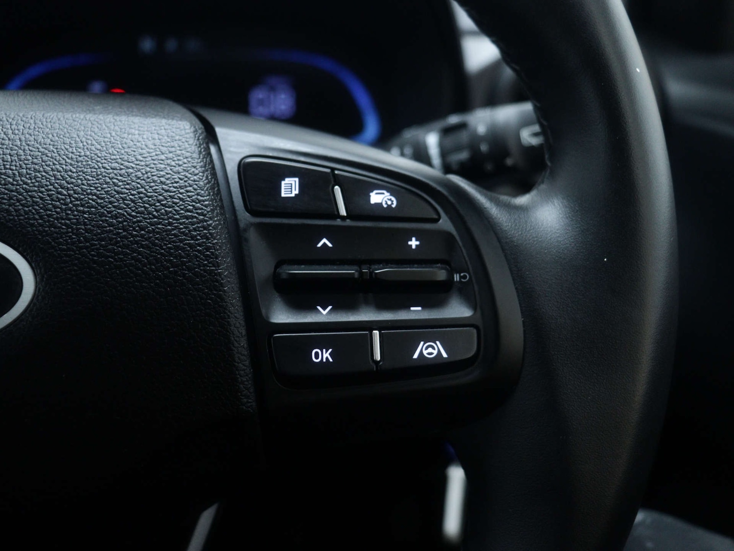 Used Hyundai i10 2024 for sale - 77261365: Photo 32