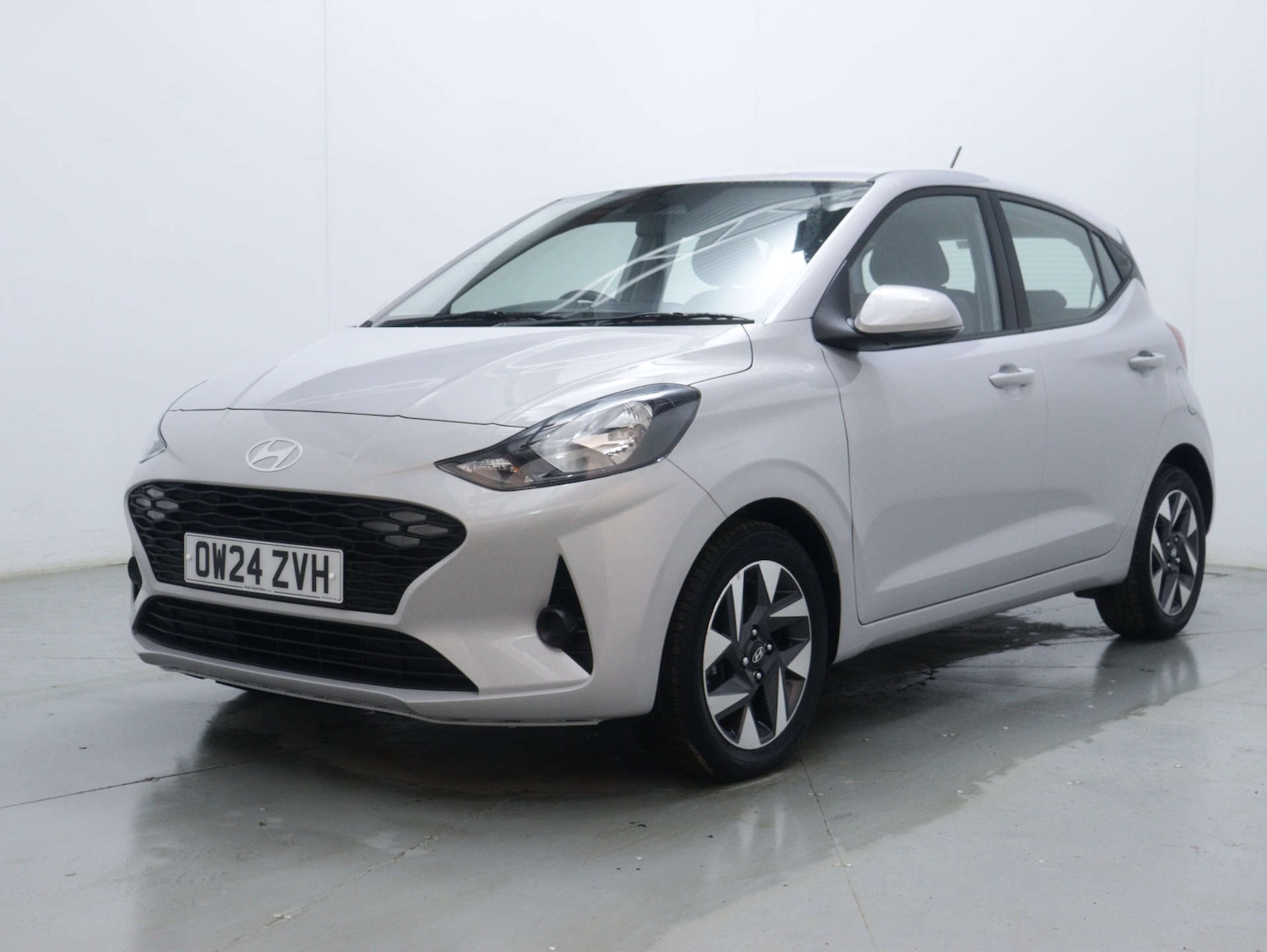 Used Hyundai i10 2024 for sale - 77261365: Photo 5