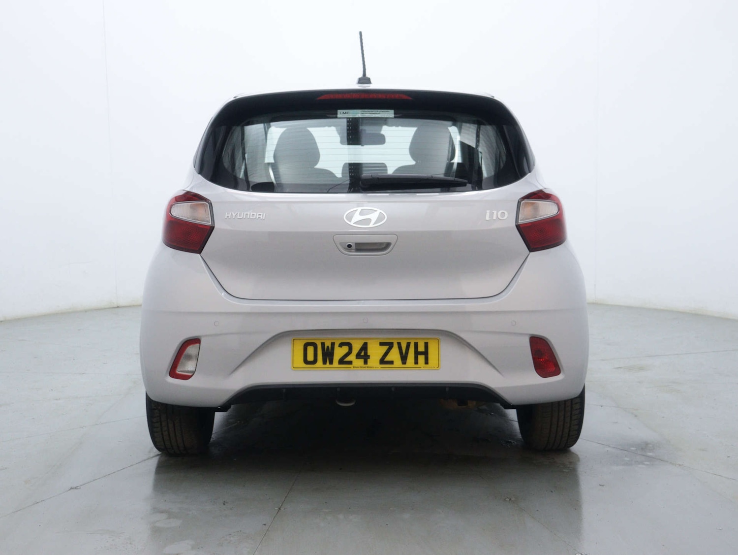 Used Hyundai i10 2024 for sale - 77261365: Photo 9