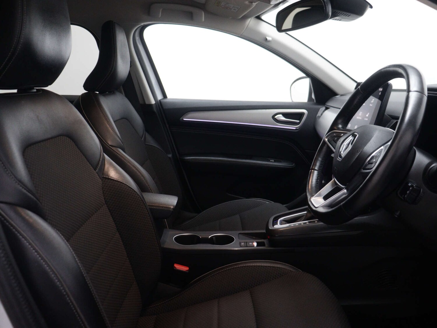 Used Renault Arkana 2022 for sale - 76157424: Photo 42