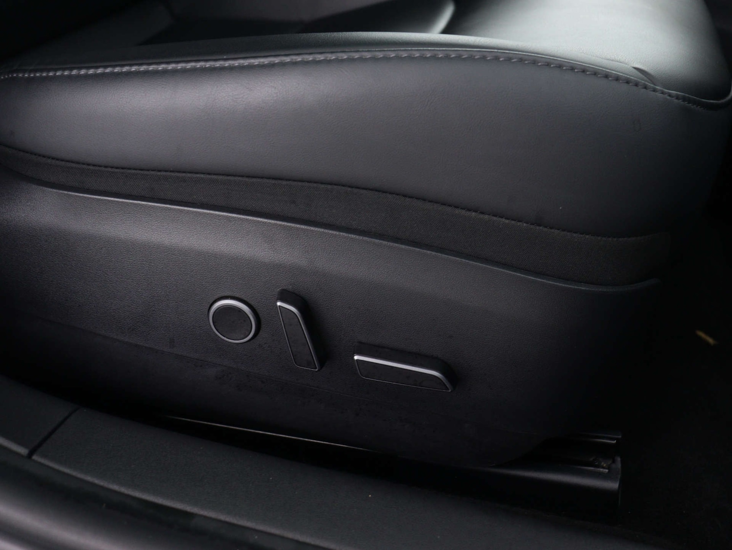 Used Tesla Model 3 2021 for sale - 76114501: Photo 29