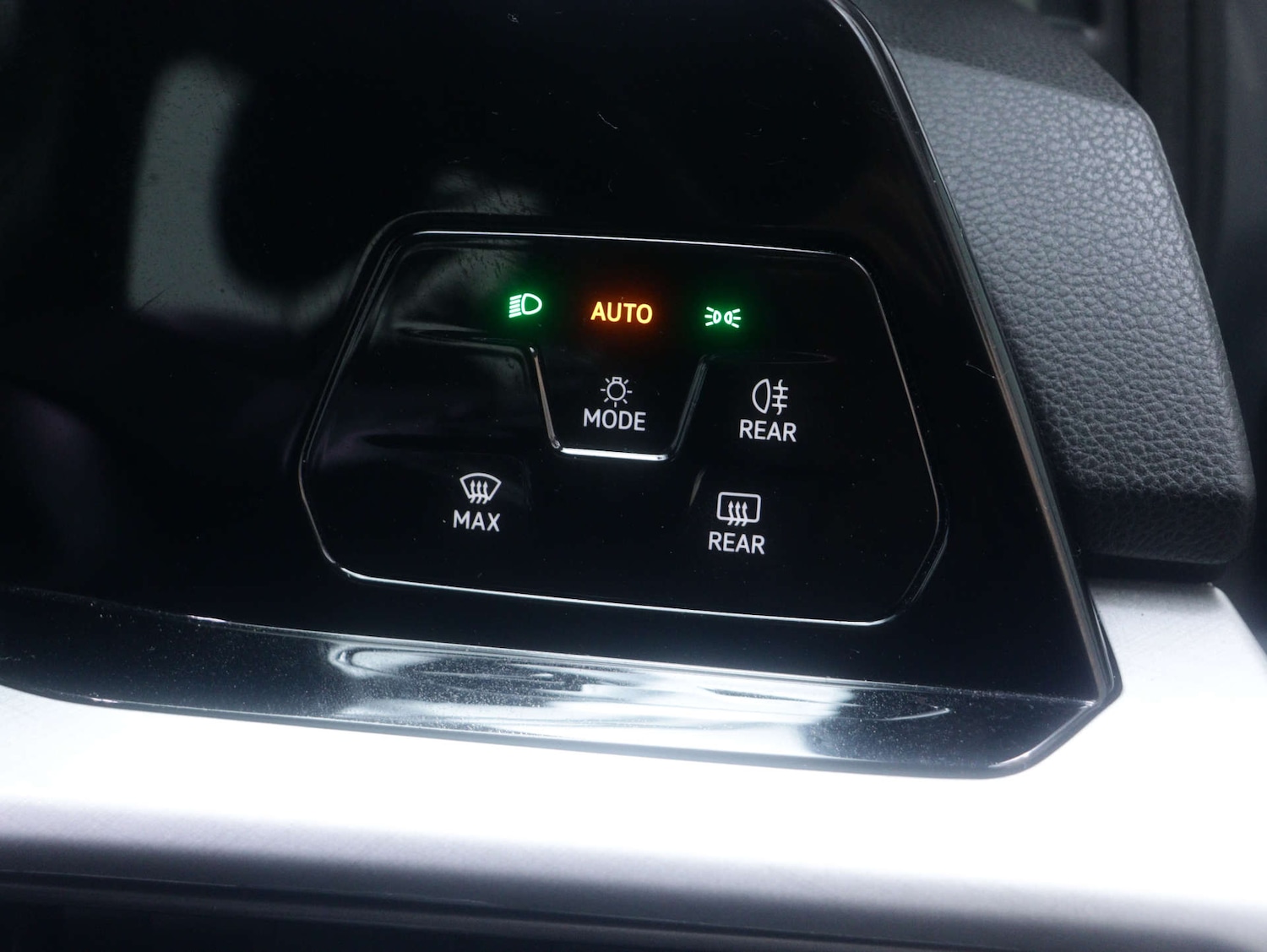 Used Volkswagen Golf 2023 for sale - 76969232: Photo 43