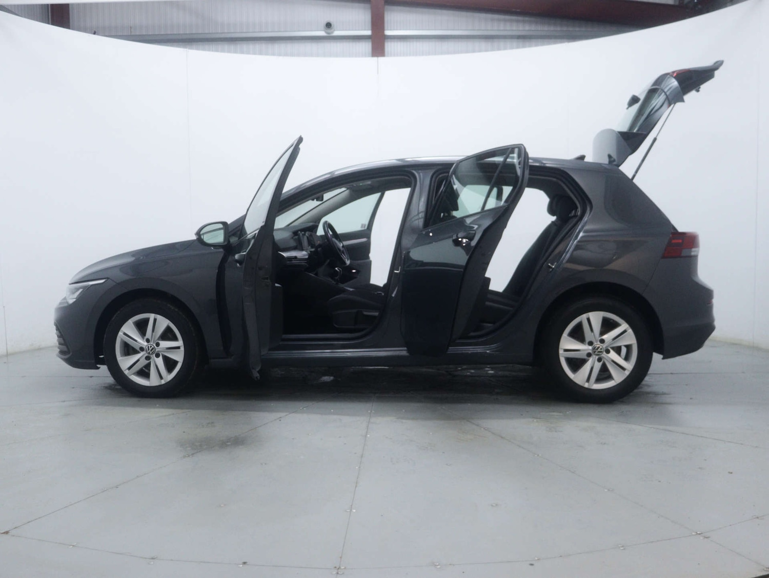 Used Volkswagen Golf 2023 for sale - 76969232: Photo 60