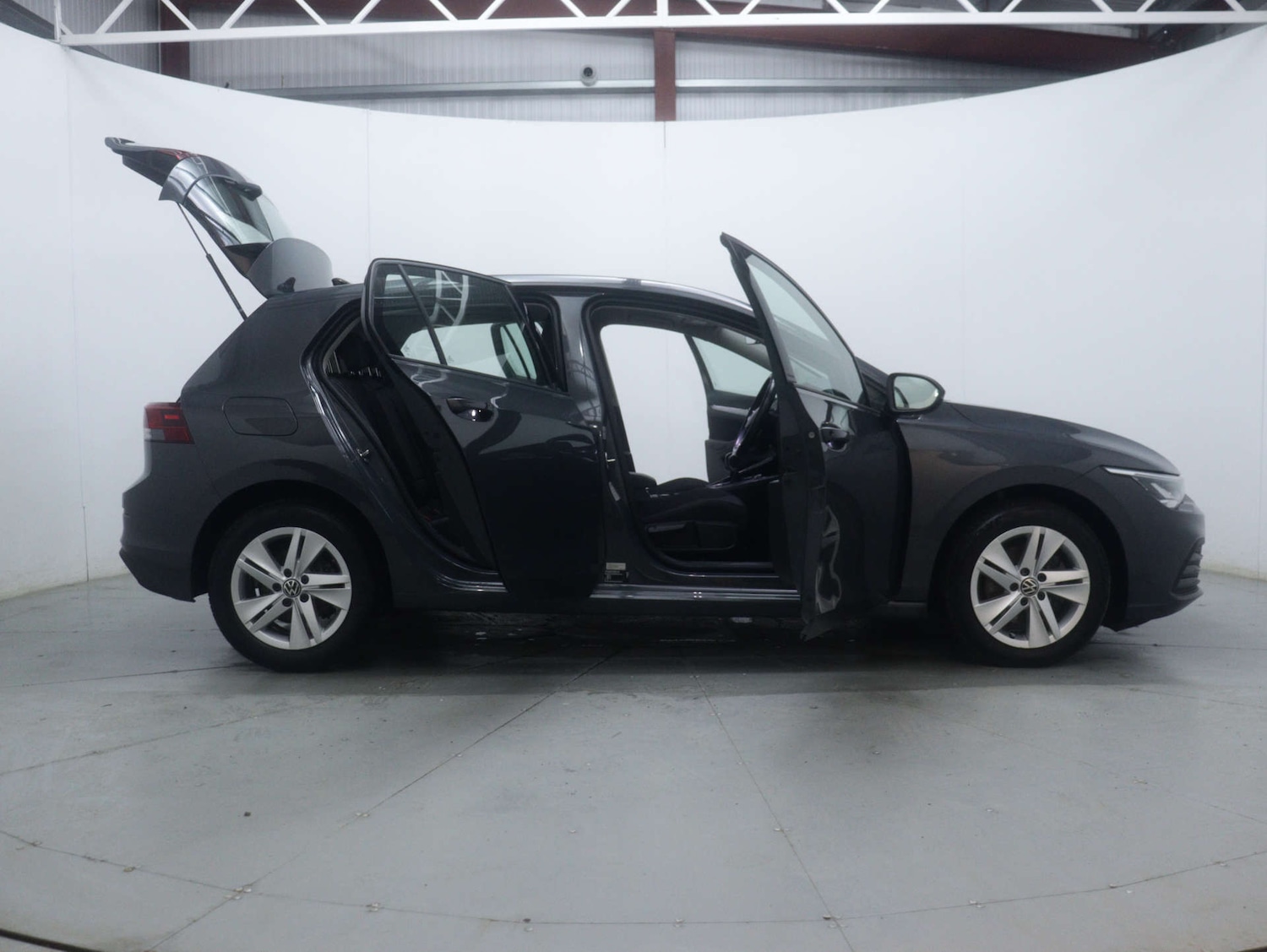 Used Volkswagen Golf 2023 for sale - 76969232: Photo 64