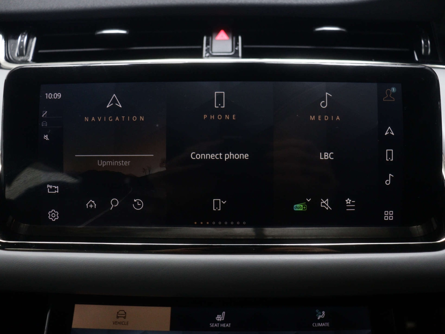 Used Land Rover Range Rover Evoque 2021 for sale - 76553712: Photo 32