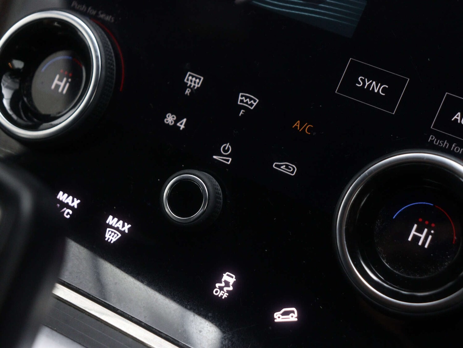 Used Land Rover Range Rover Evoque 2021 for sale - 76553712: Photo 36