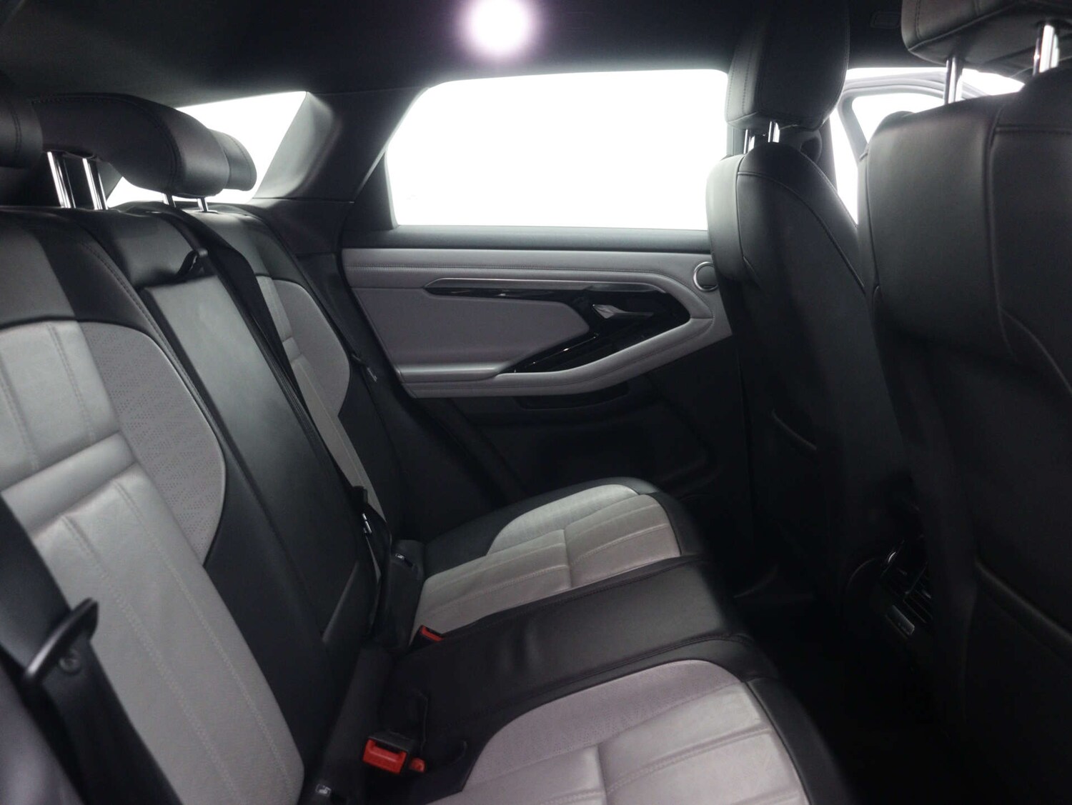 Used Land Rover Range Rover Evoque 2021 for sale - 76553712: Photo 57