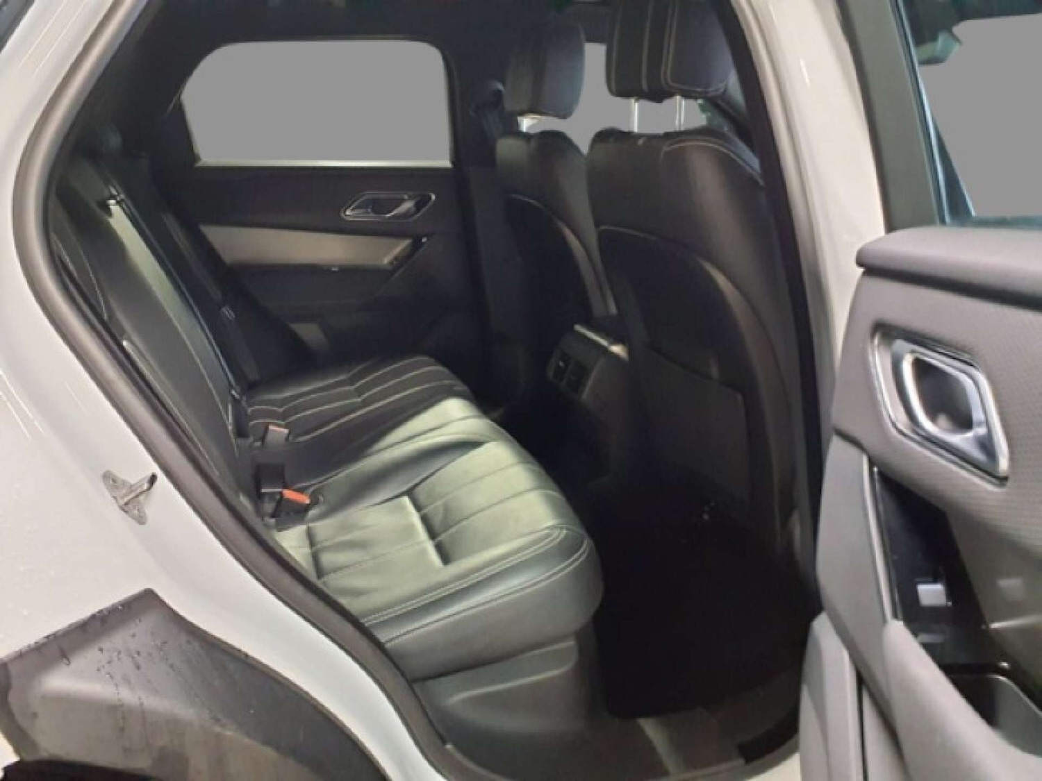 Used Land Rover Range Rover Velar 2022 for sale - 76427179: Photo 9