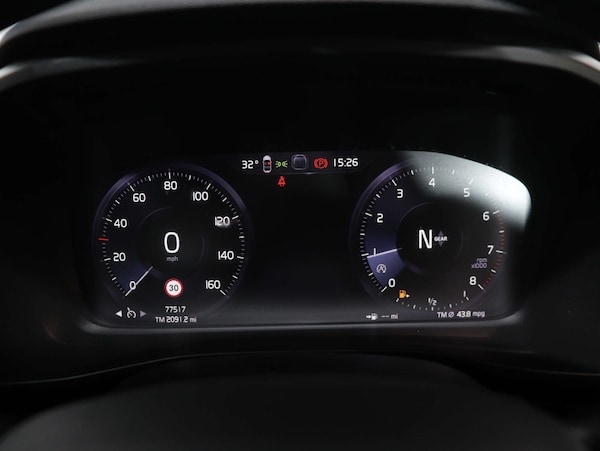 Used Volvo XC40 2022 for sale - 75169244: Photo 11