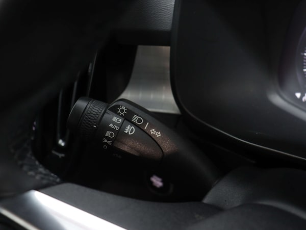 Used Volvo XC40 2022 for sale - 75169244: Photo 30