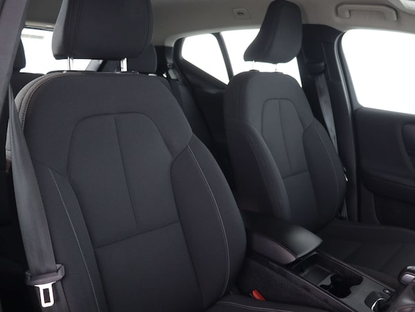 Used Volvo XC40 2022 for sale - 75169244: Photo 34