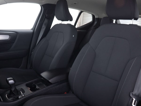 Used Volvo XC40 2022 for sale - 75169244: Photo 38