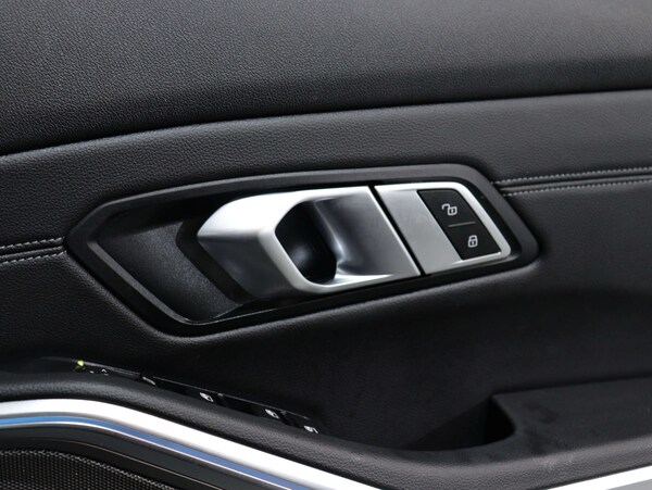 Used BMW 3 Series 2021 for sale - 74660608: Photo 42