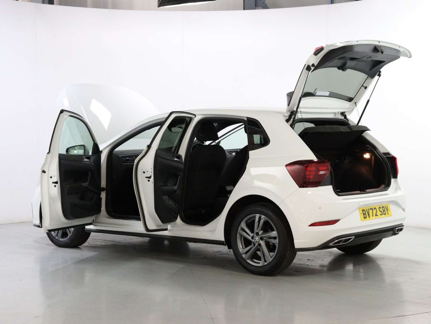 Vehicle 44