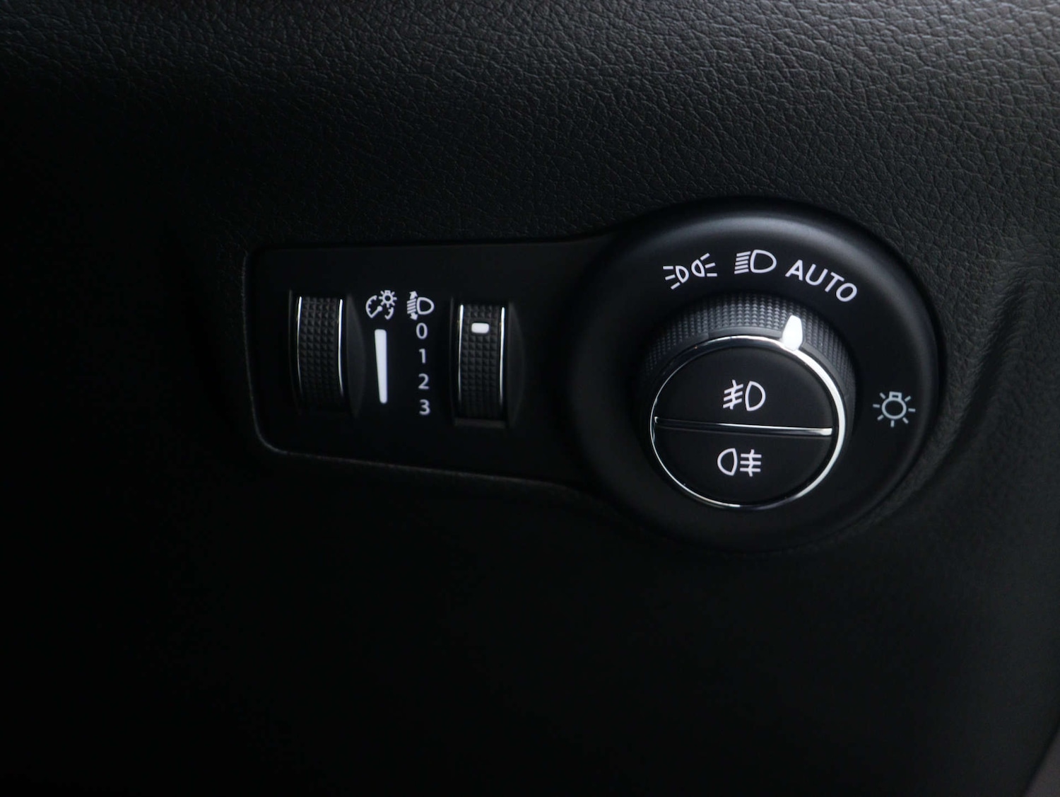 Used Jeep Compass 2023 for sale - 77529381: Photo 42