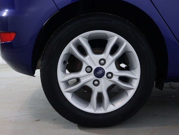 Used Ford Fiesta 2016 for sale - 76132452: Photo 12
