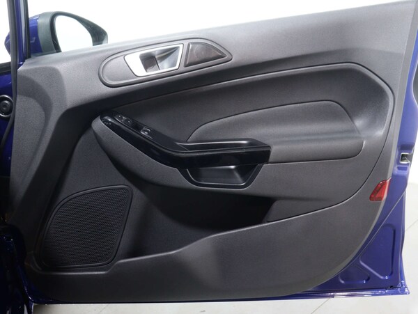 Used Ford Fiesta 2016 for sale - 76132452: Photo 36