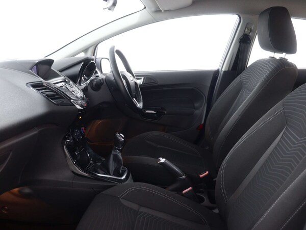 Used Ford Fiesta 2016 for sale - 76132452: Photo 38