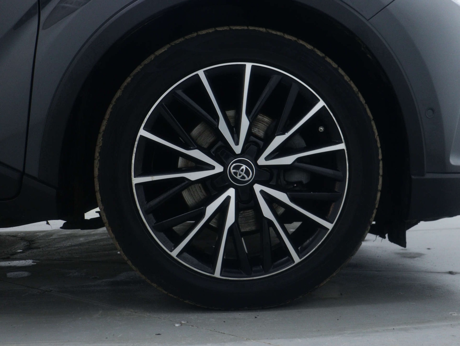 Used Toyota C-HR 2019 for sale - 77364220: Photo 14