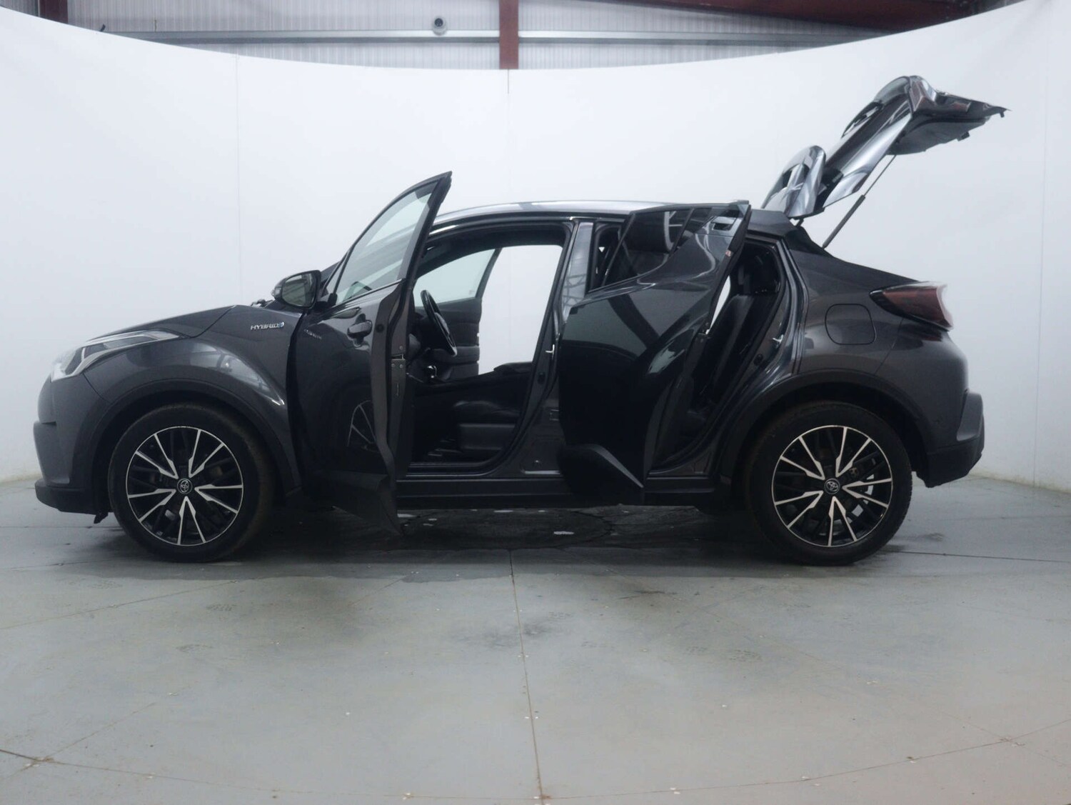 Used Toyota C-HR 2019 for sale - 77364220: Photo 56