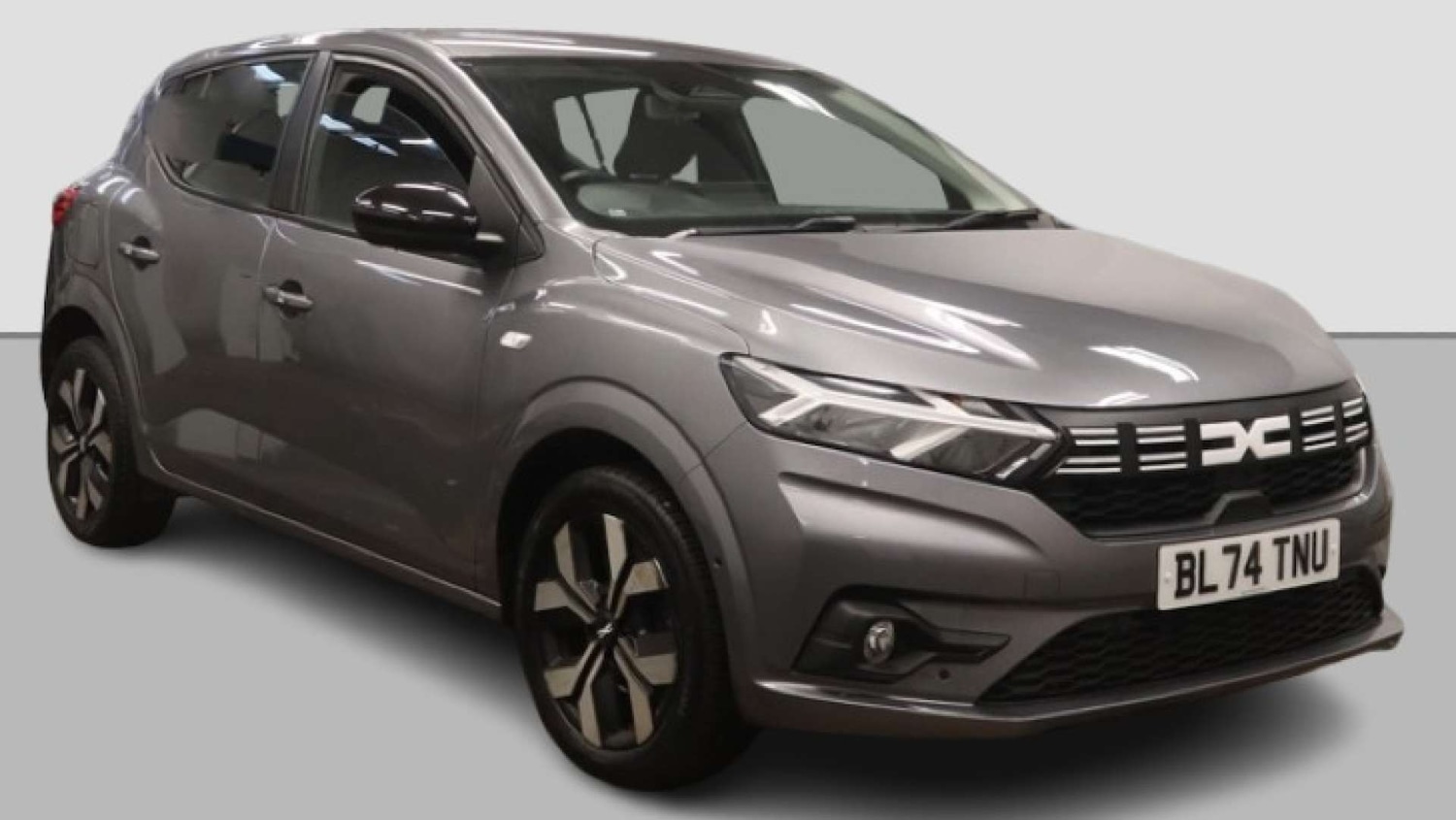 Used Dacia Sandero 2024 for sale - 76830879: Photo 1