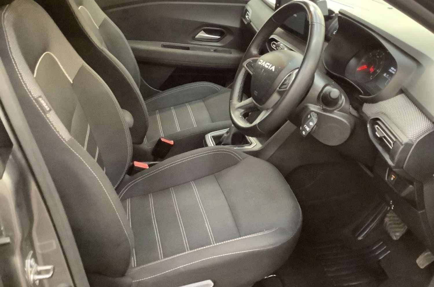 Used Dacia Sandero 2024 for sale - 76830879: Photo 13