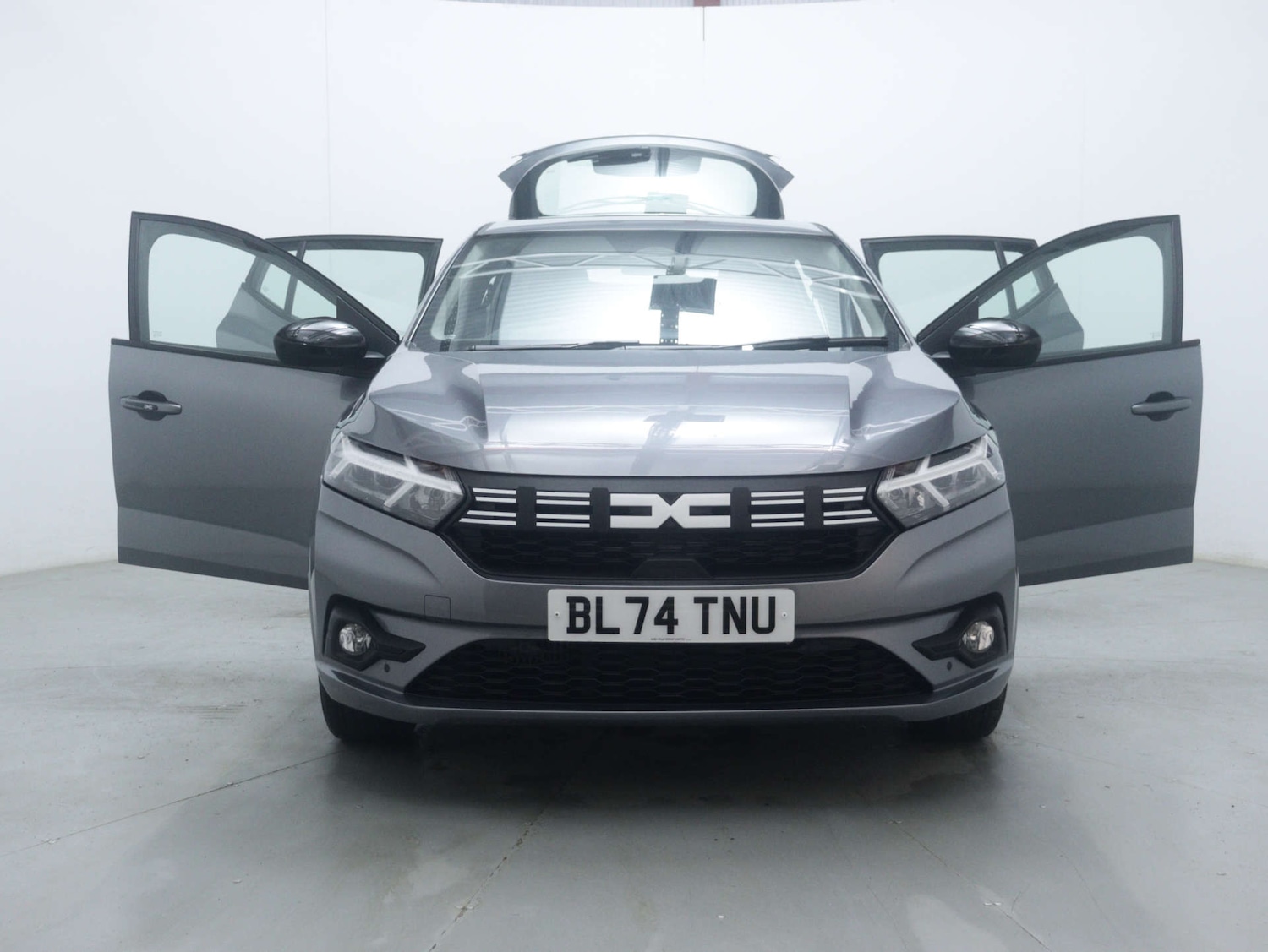 Used Dacia Sandero 2024 for sale - 76830879: Photo 48