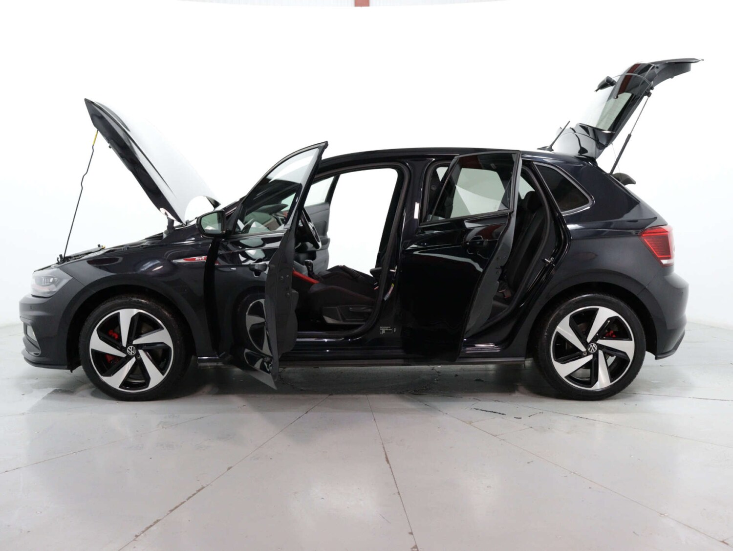 Used Volkswagen Polo 2021 for sale - 76762559: Photo 42