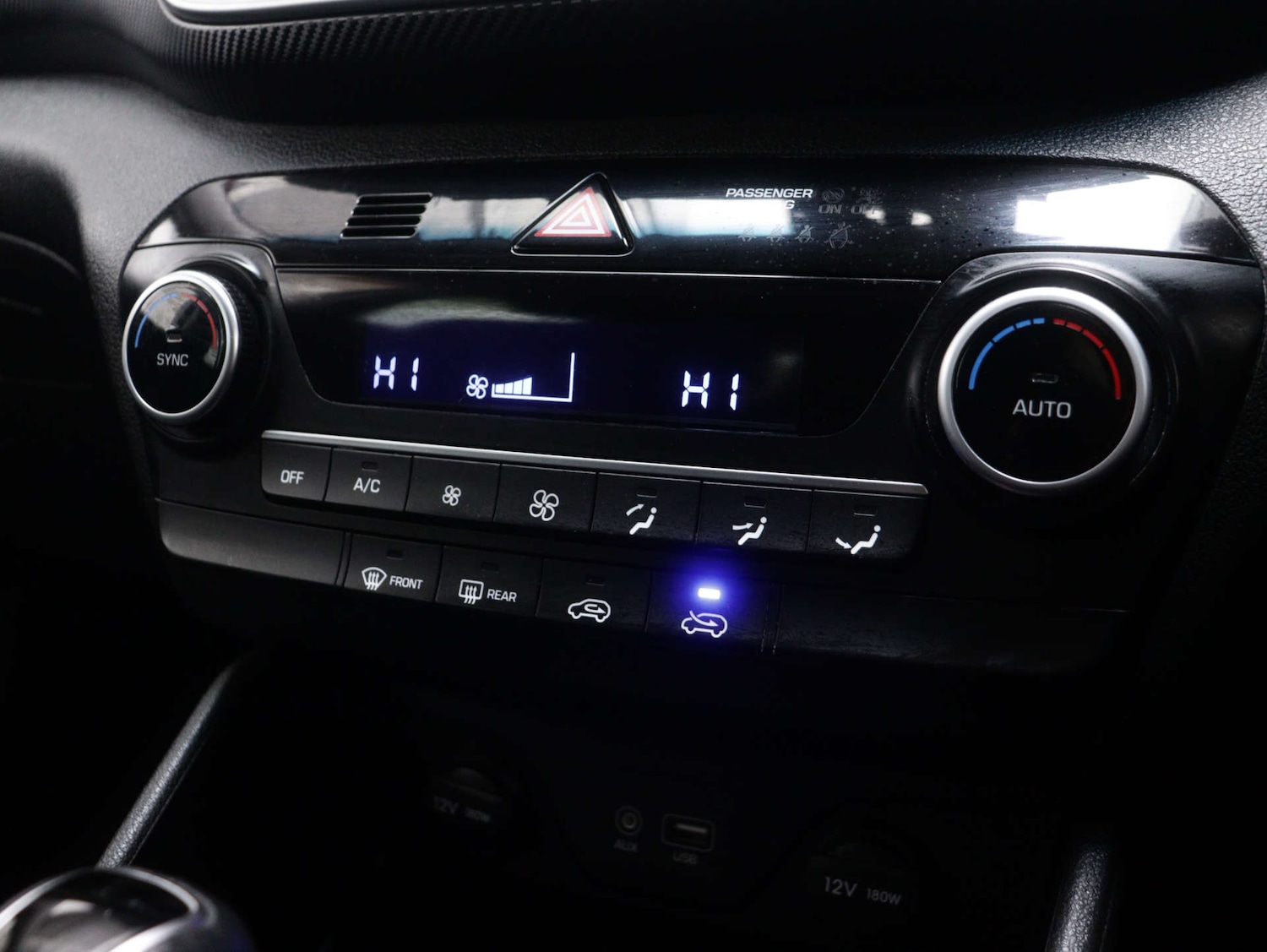 Used Hyundai TUCSON 2018 for sale - 76333079: Photo 28