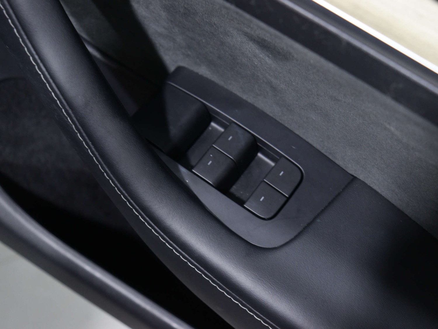 Used Tesla Model Y 2023 for sale - 75969219: Photo 34