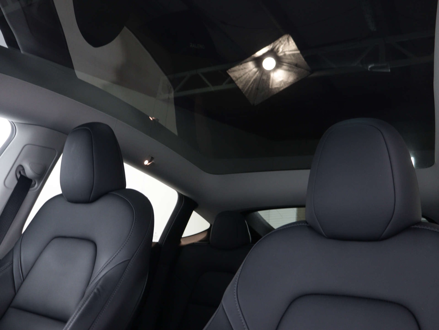 Used Tesla Model Y 2023 for sale - 75969219: Photo 43