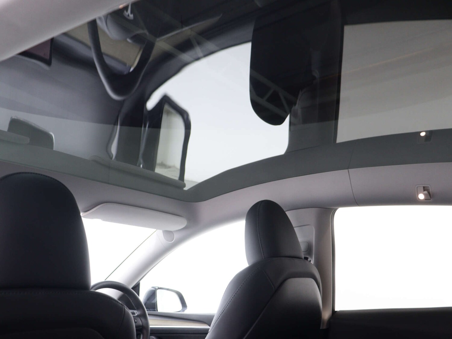 Used Tesla Model Y 2023 for sale - 75969219: Photo 45