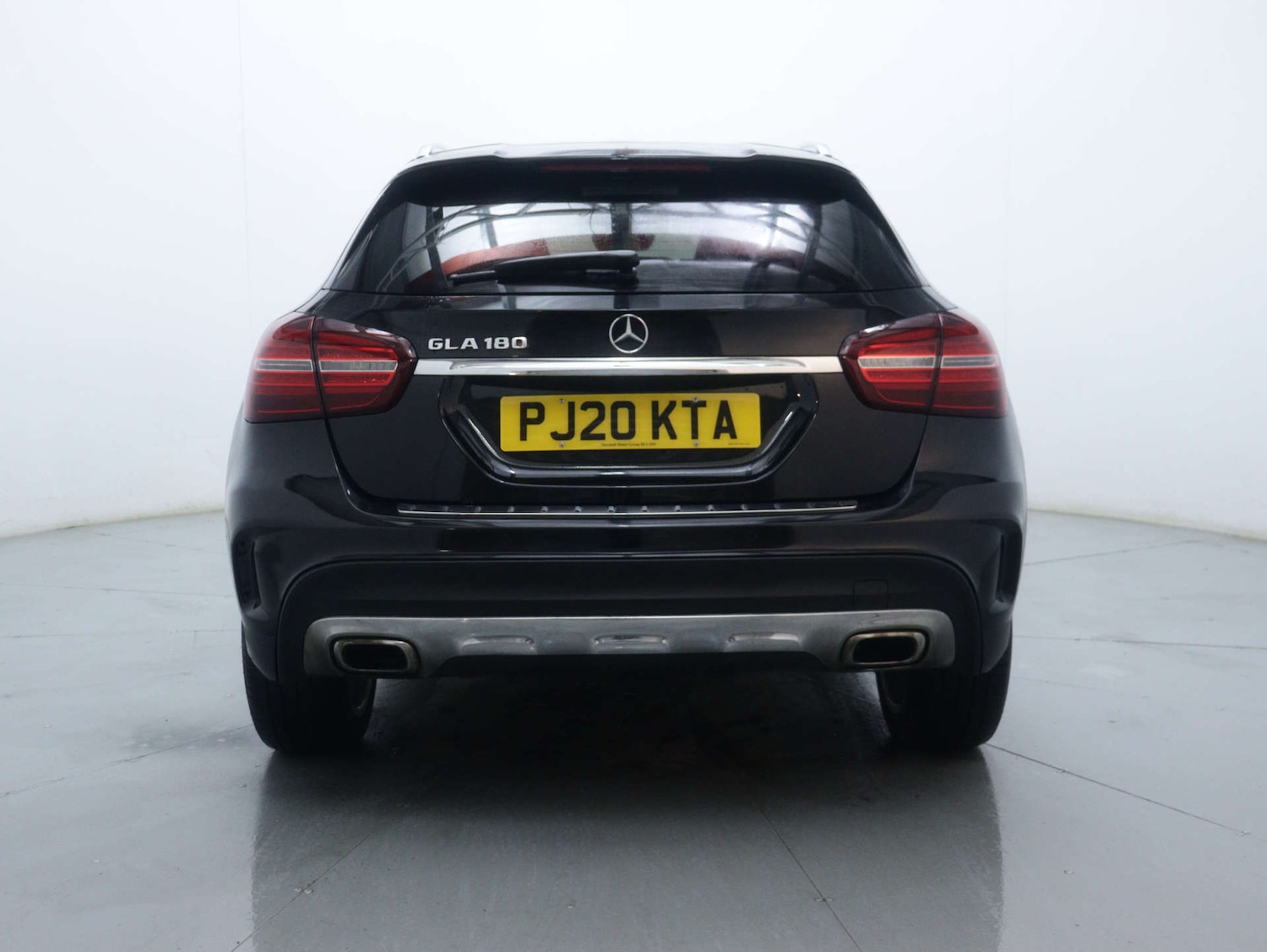 Used Mercedes-Benz GLA 2020 for sale - 76921225: Photo 10