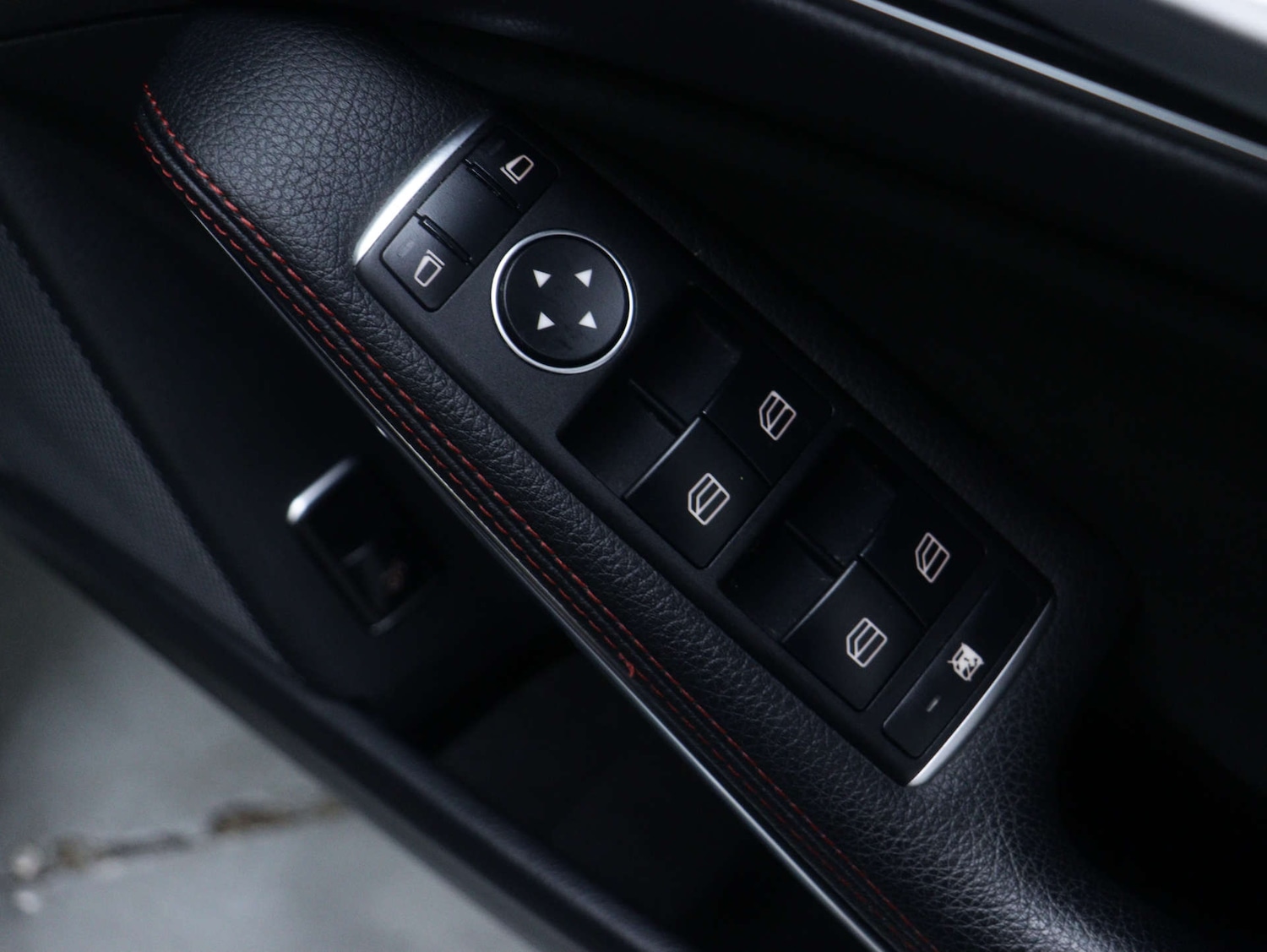 Used Mercedes-Benz GLA 2020 for sale - 76921225: Photo 41