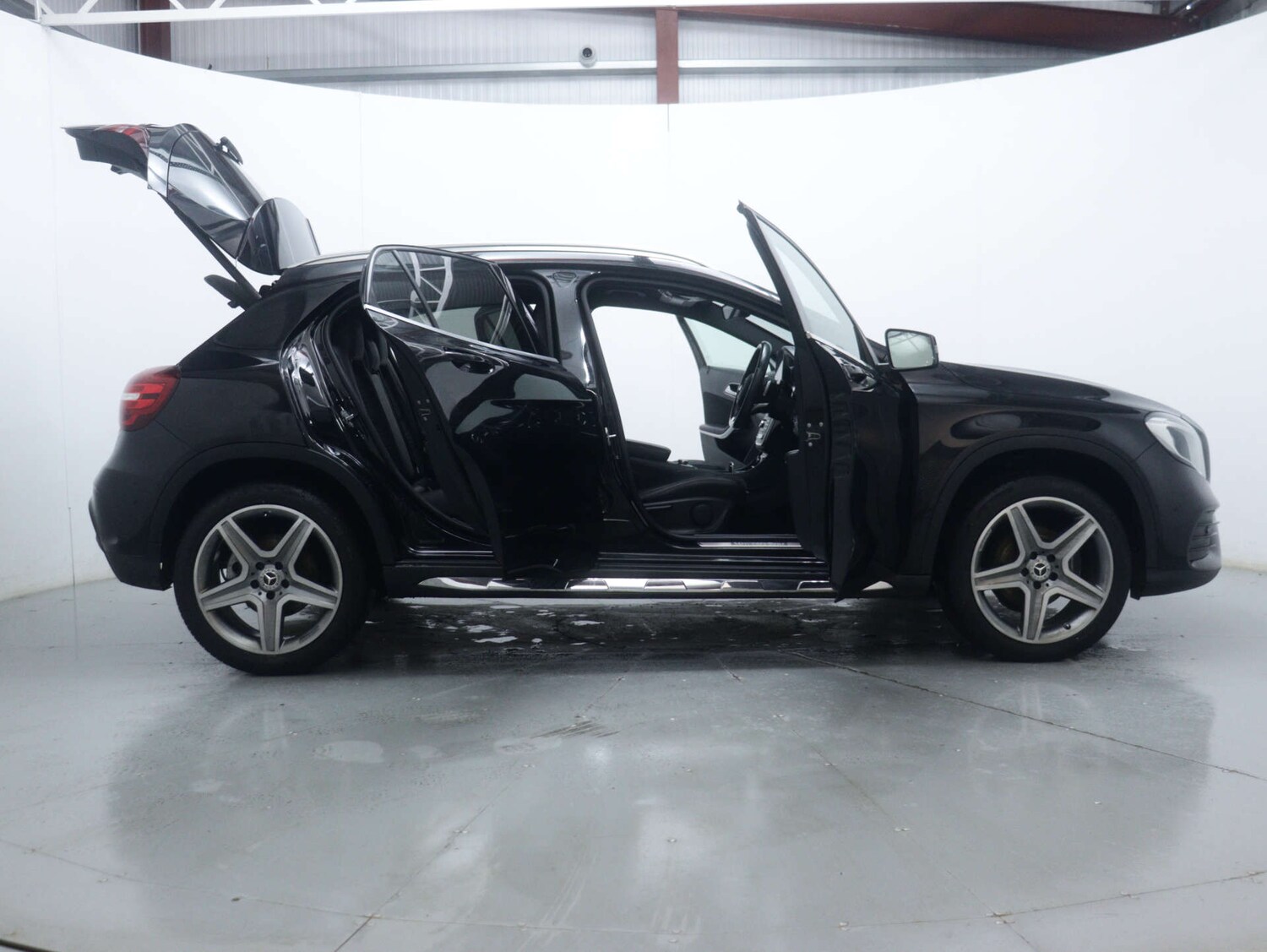 Used Mercedes-Benz GLA 2020 for sale - 76921225: Photo 59