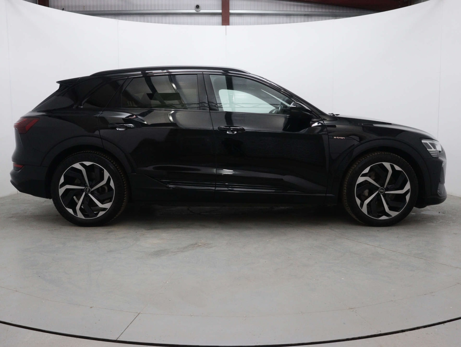 Used Audi e-tron 2021 for sale - 76720485: Photo 12