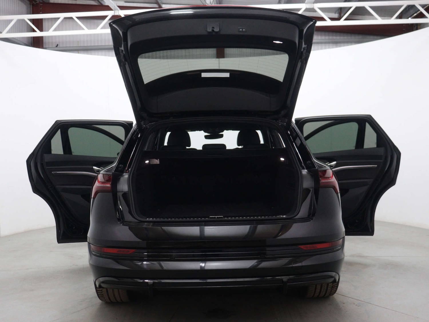 Used Audi e-tron 2021 for sale - 76720485: Photo 65