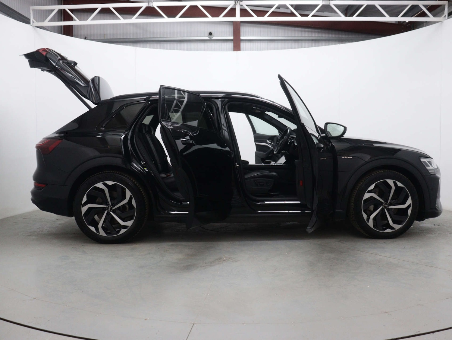Used Audi e-tron 2021 for sale - 76720485: Photo 67