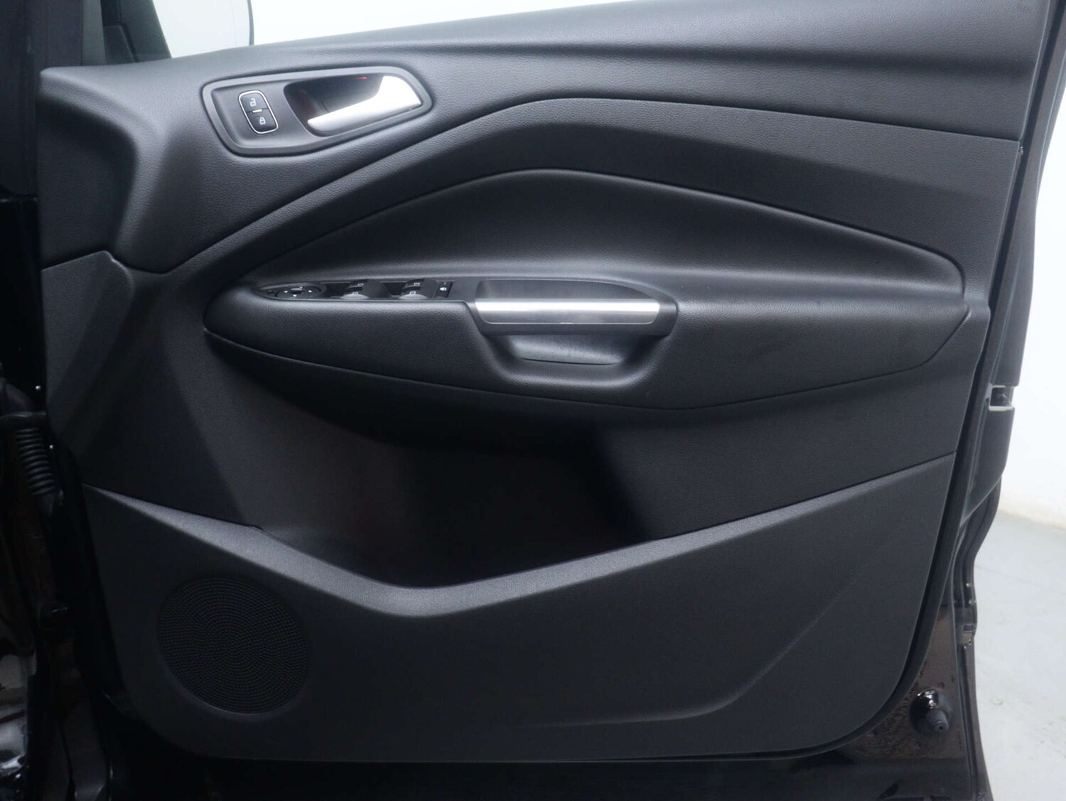 Used Ford Kuga 2018 for sale - 77136372: Photo 43