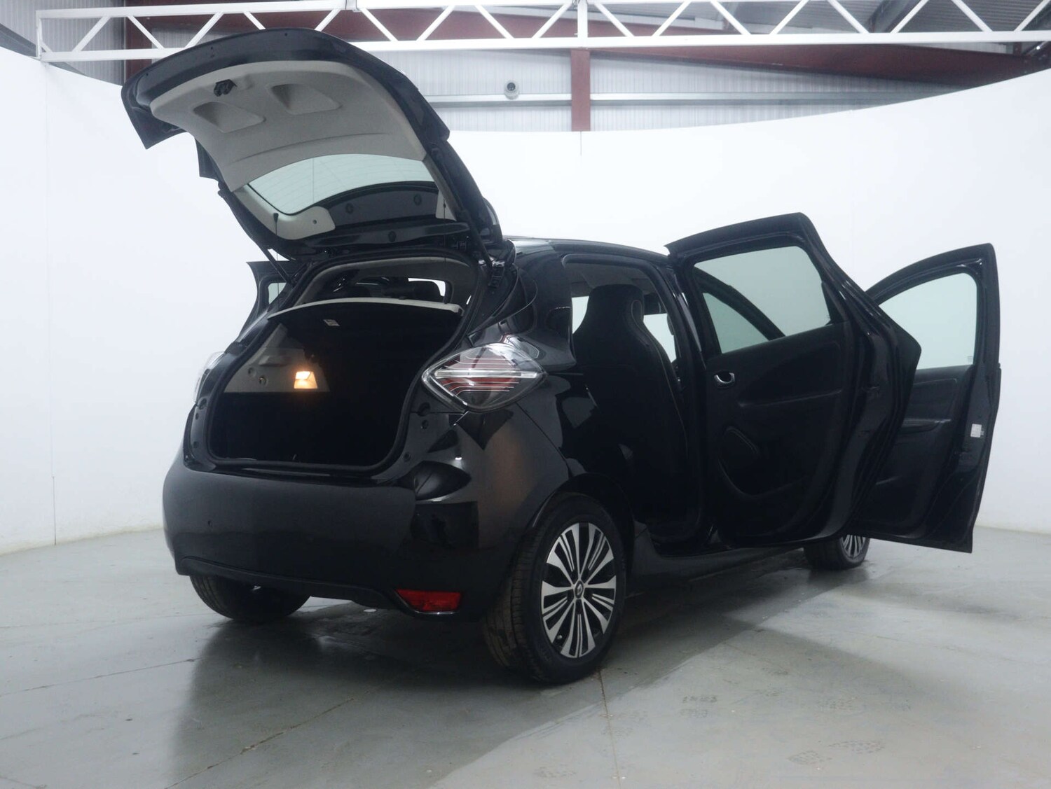 Used Renault Zoe 2022 for sale - 77328609: Photo 59