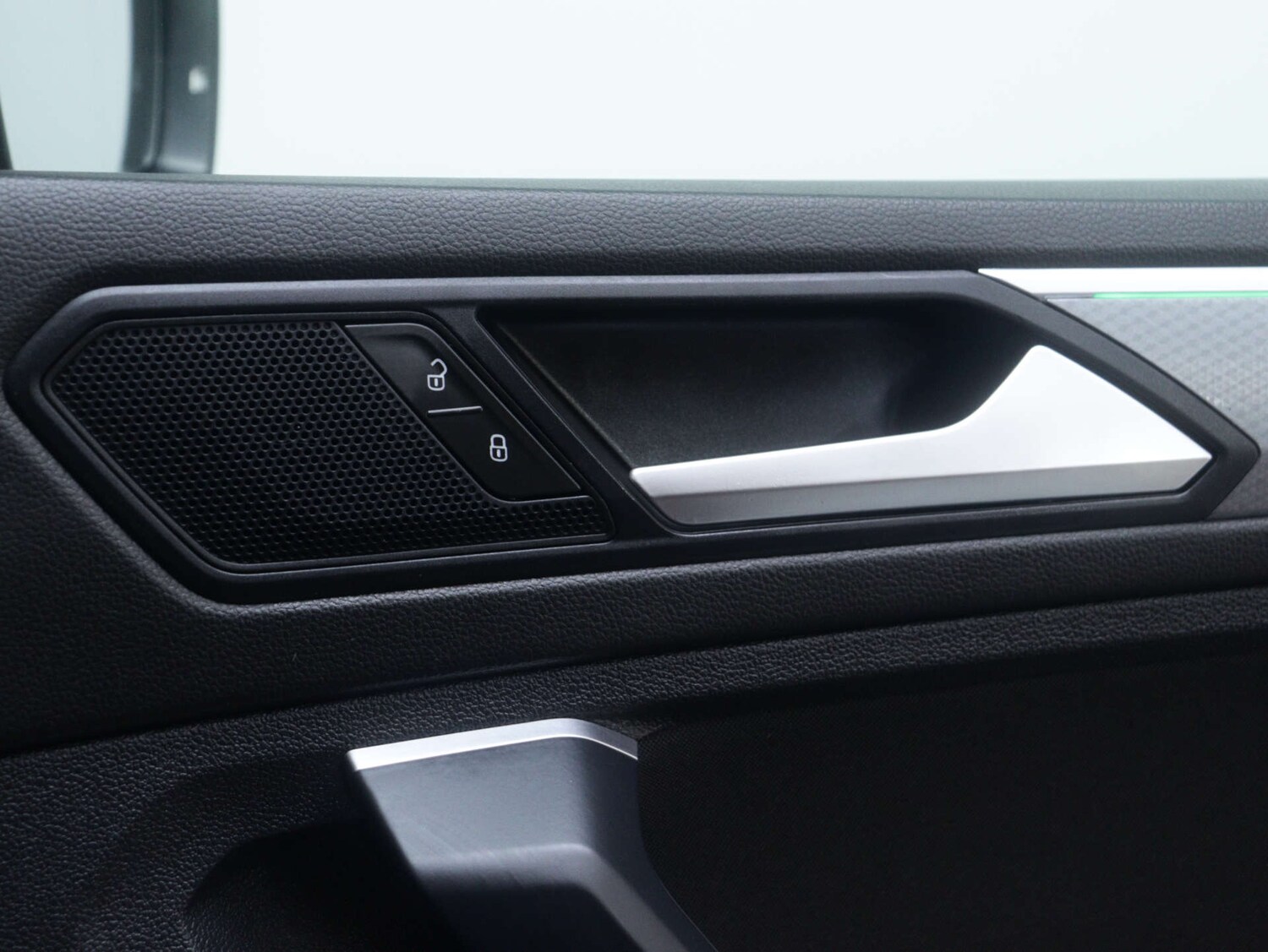 Used Volkswagen Tiguan 2022 for sale - 76602025: Photo 39